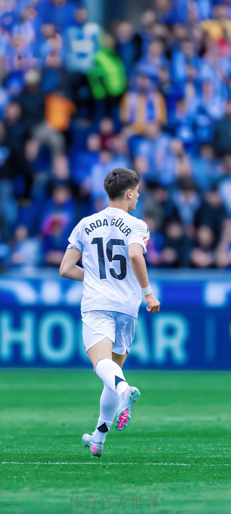 马卡报:姆巴佩周五回到皇马 有望出战本轮西甲 马卡报:姆巴佩周五回到皇马 有望出战本轮西甲